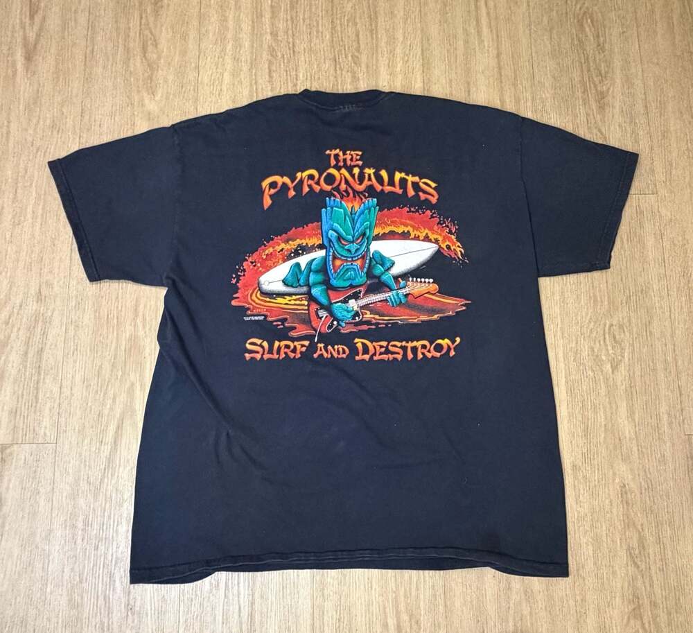 Vintage Y2K The Pyronauts Surf and Destroy Tiki Graphic T-Shirt